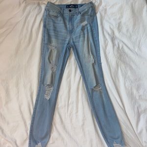 Hollister ripped skinny jeans